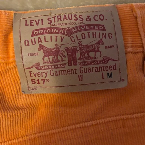 Levi's Orange Boot Cut Jeans - Picture 3 of 4